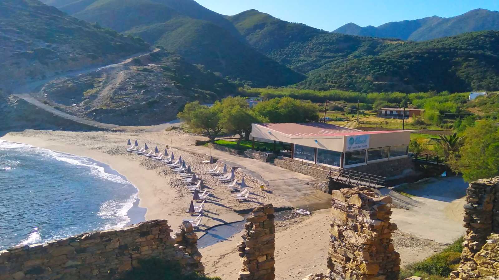 ALIKI  Taverna & Bar by the sea